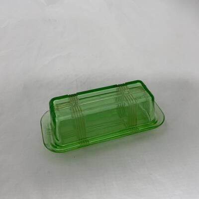 .299. VINTAGE | Green Depression Butter Dish