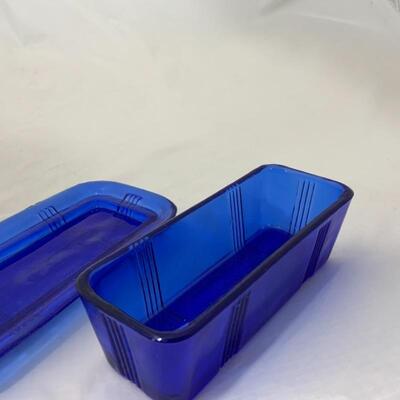 .304. VINTAGE | Cobalt Blue Butter Dish