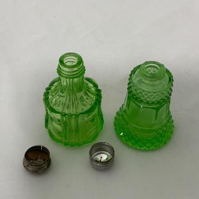 .317. VINTAGE | Mis-Matched Green Depression Shaker Set