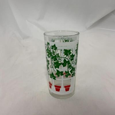 .319. VINTAGE | Anchor Hocking | 8 Ivy Glass Set | Caddy