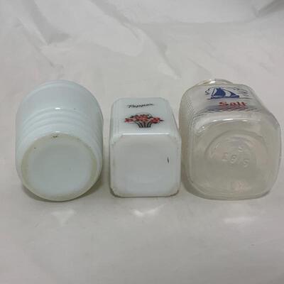 .320. VINTAGE | Three Miscellaneous Shakers | No Lids