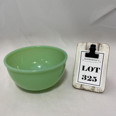 .325. VINTAGE | Fire King Jadite | Single Bowl from Set