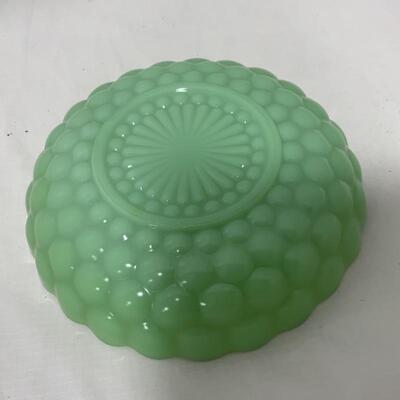 .330. VINTAGE | Fire King Jadite | Single Bubble Bowl
