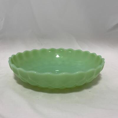 .330. VINTAGE | Fire King Jadite | Single Bubble Bowl