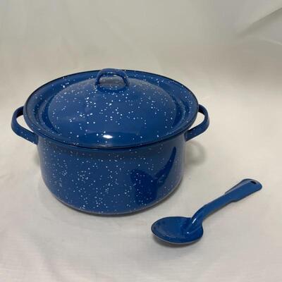 .331. VINTAGE | Enamelware Pot | Mixing Bowl | Spoon