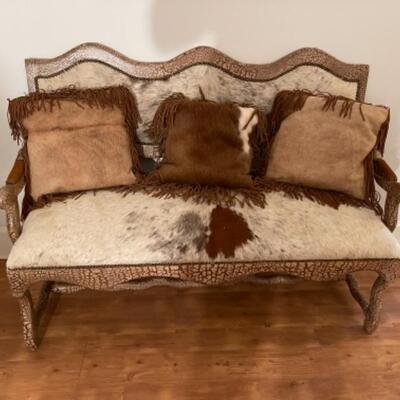 B454 Beautiful Cowhide Bench with Cowhide Accent Pillows 