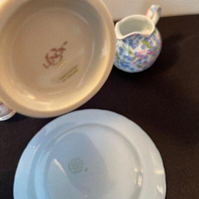 #63 Odd Lot of Porcelain Decorative Items 