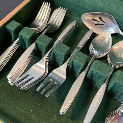 #65 International Stainless Deluxe Flatware in Box 