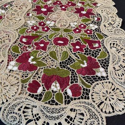 #70 Table Runner  Cut Lace Maroon 