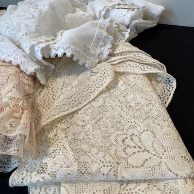 #91 2 cream and 1 white Machine Lace Table Cloth