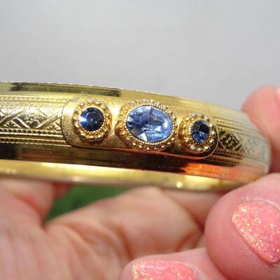 Gold Tone Blue Rhinestone Bangle Bracelet 
