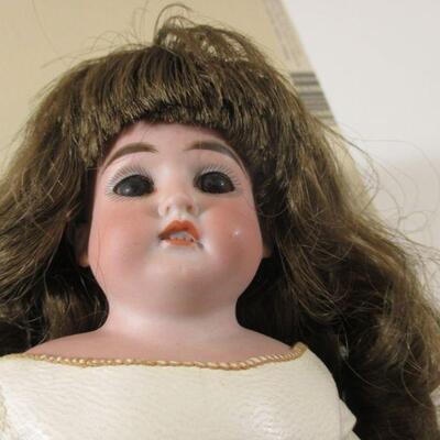 Antique Bisque â€œGerman Doll with Kid Body Unknown 12" (For Repair or Parts Only) Fixer Upper  