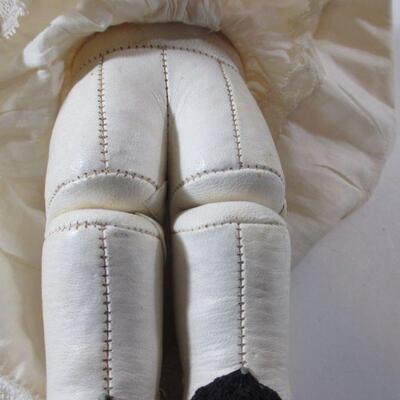 Antique Bisque â€œGerman Doll with Kid Body Unknown 12" (For Repair or Parts Only) Fixer Upper  