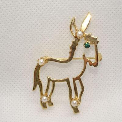 Gold Tone Pearl & Emerald Donkey Pin, Political Brooch 