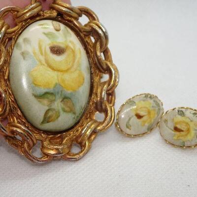 Hand Painted Yellow Rose Porcelain Cameo Style Pendant & Matching Earring Set 
