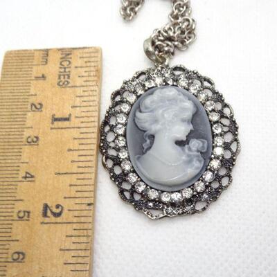 Sweet Victorian Lady Cameo Necklace, Silver Tone Rhinestone 