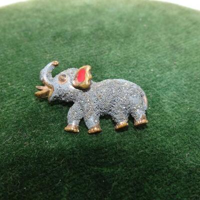 1940's Lucky Elephant Pin, Metal, Trunk up! 