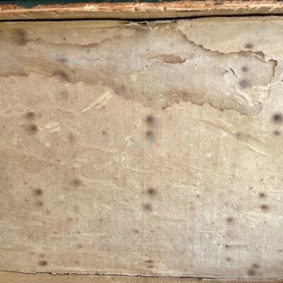 LOT 312  ANTIQUE TRUNK READY TO RESTORE