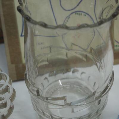 Lot 104 Jewelry and collectibles