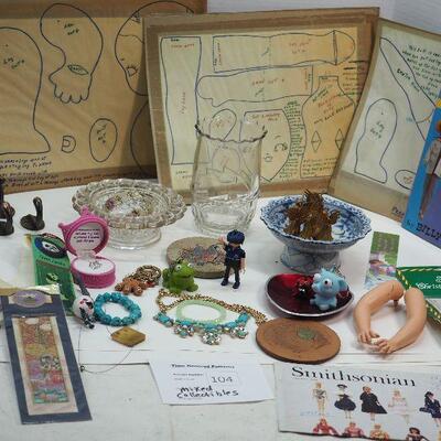 Lot 104 Jewelry and collectibles