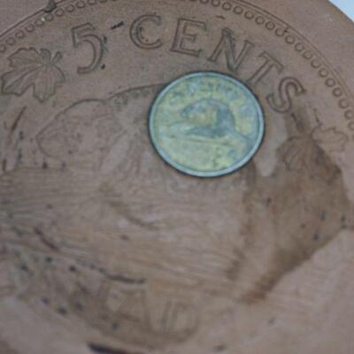 Lot 104 Jewelry and collectibles