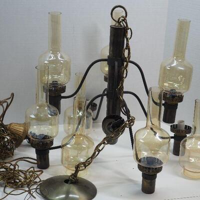 Lot 106 1970s hanging light chandelier