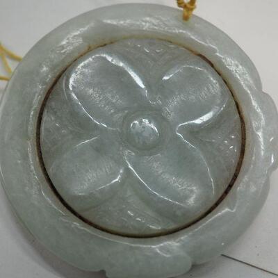 Lot 107 Carved real jade collection
