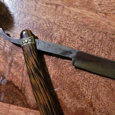 Antique brush and straight razor