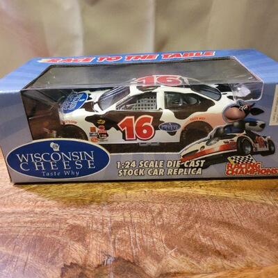 Die-cast stock car replica