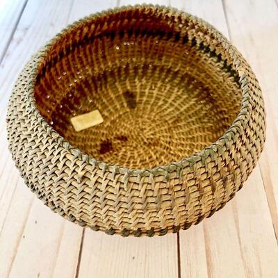 Lot 5  Antique Paiute Basket Native American Basketry 