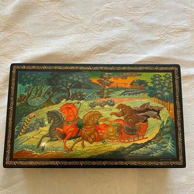 Vintage Large Hinged Mctopa Russian Lacquer Box Bear driving Troika from  general toptygin