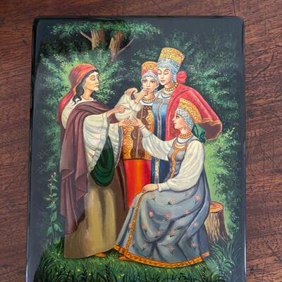 Vintage Fedoskino Large Russian Lacquer Box of Fortuneteller 