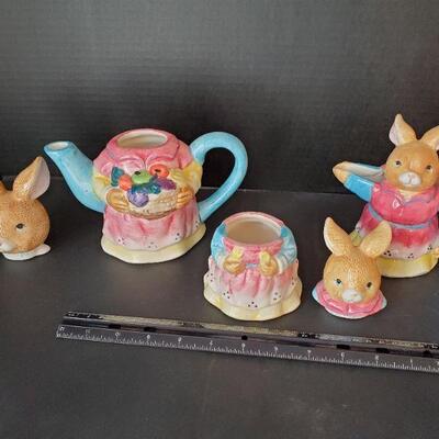 Bunny Tea pot, Creamer and Sugar Jar by Battat