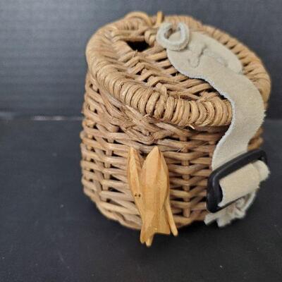 Wood Pot and Miniature Fish Basket Lot