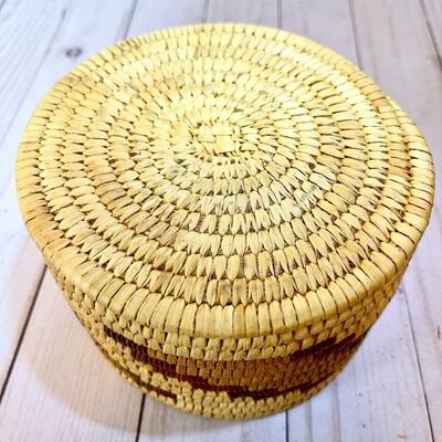 Lot 54  Papago Basket Native American Basketry