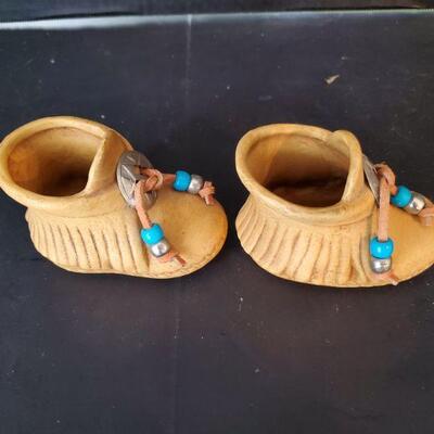 Ceramic Baby Mocassins