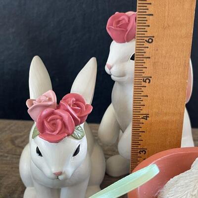 20: Collection of Easter and Bunnies