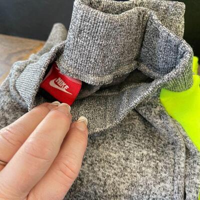 25: Women's Sweatsuits - Nike