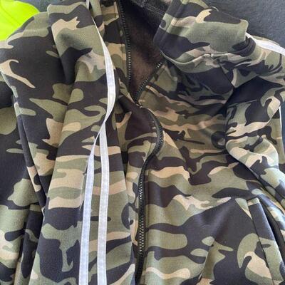 25: Women's Sweatsuits - Nike