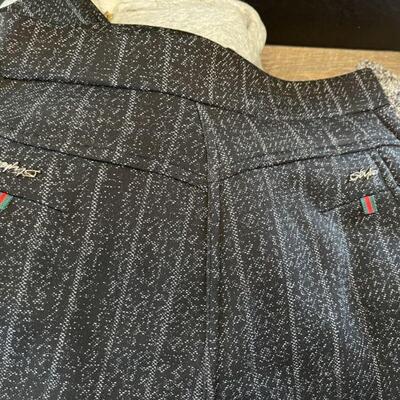 26: Women's Sweatshirts and lined pants