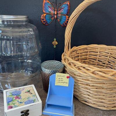 40: Large Glass Jug, Basket, and DÃ©cor