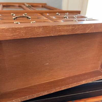 46: Large Jewelry Box