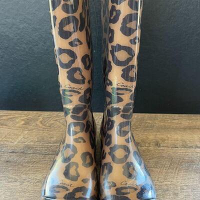 48: Size 7 Women's Coach Rain Boots