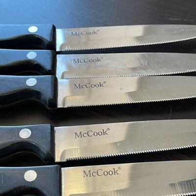65: Kitchen Knife Set