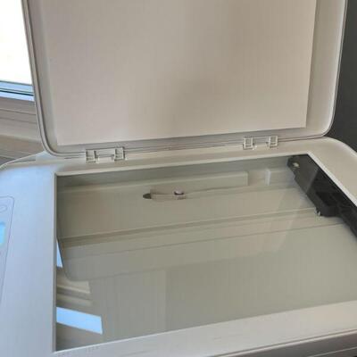 68: HP Deskjet 2652 Printer, Copy, Scan