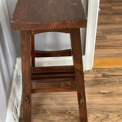70: Small Stool/Plant Stand
