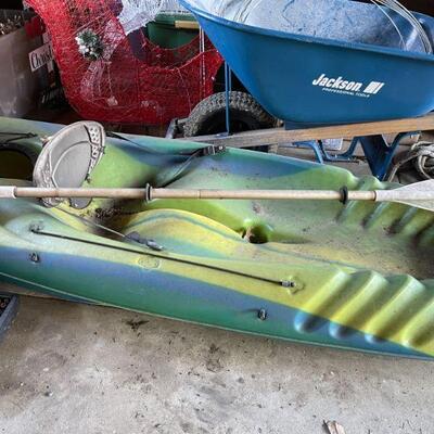 72: Pelican Eclipse Kayak 9'