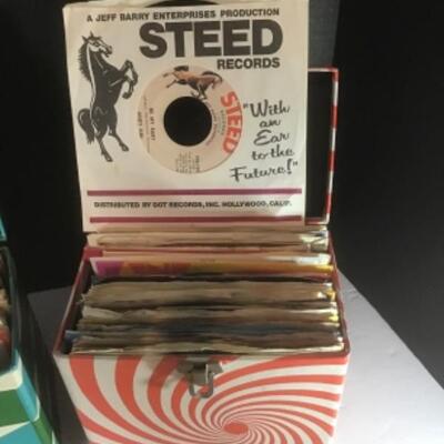 Q - 1275 Lot of Vintage Vinyl Records ( 45â€™s ) 