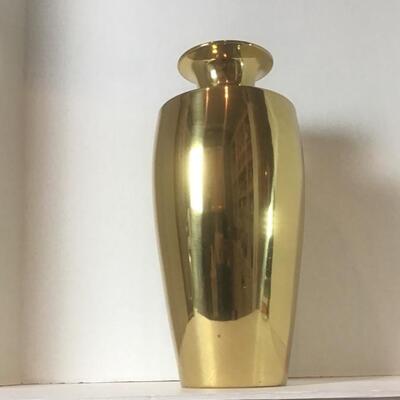 Q - 1302 Large Brass Vase 