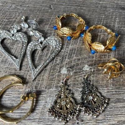 Costume Jewelry Lot #8